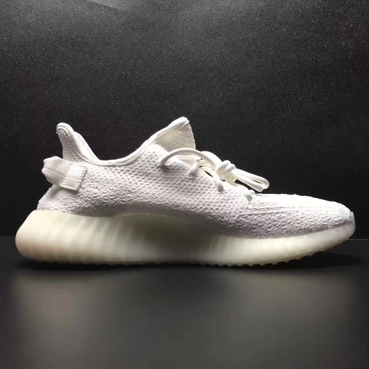 一双高价的鞋你却不知道怎么洗？唯独有这双白斑马！