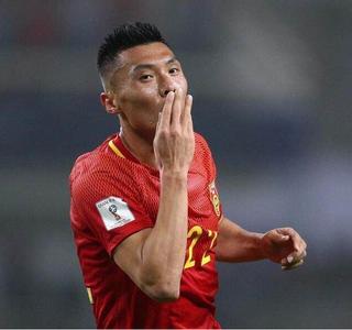 中韩大战国足打平即晋级,本次国足对韩国有外籍球员吗