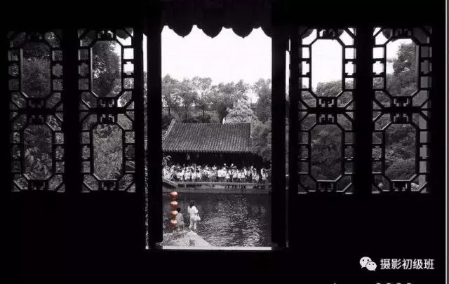 摄影新手必学的20种基础构图,摄影11种构图技巧