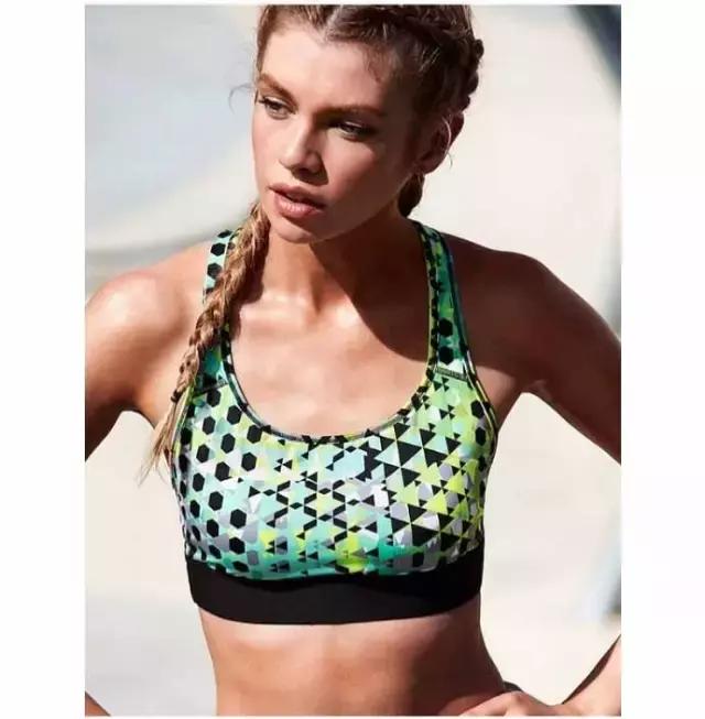 我花了很多银子，终于固定了9件健身装备