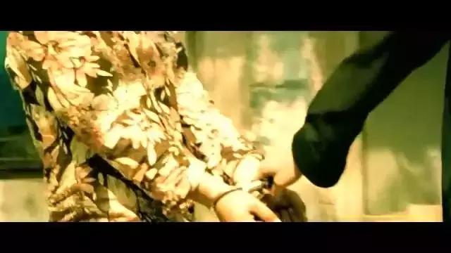 站着赚钱翻拍,站着挣钱完整片段