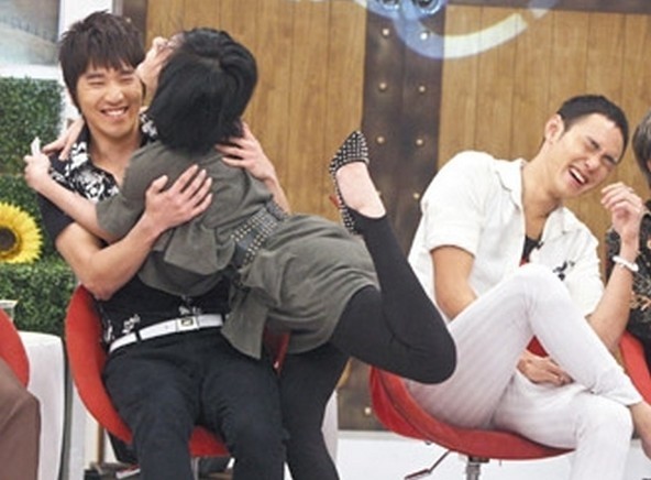 小鲜肉以前的意思,小鲜肉是谁最先提起的