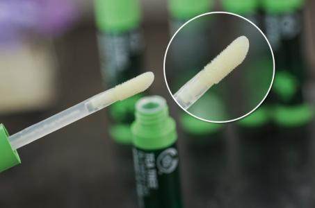 爱长痘痘吃什么保健品,爱长痘用修复产品有效果吗