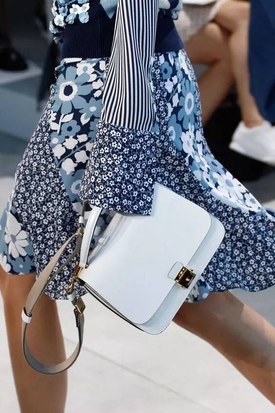 mk品牌轻奢包,轻奢品牌包mk