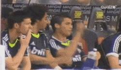 老板娘看我的眼神越来越不对劲,老板娘看我的眼神不对劲