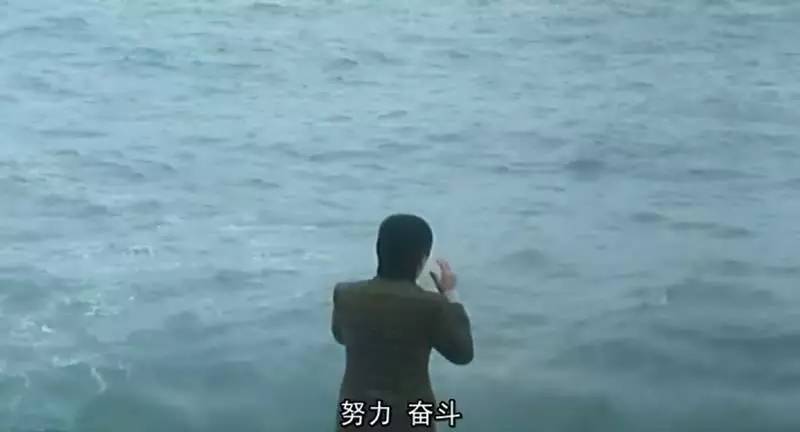 十年龙套一朝逆袭，这就是星爷出道35年的成神之路