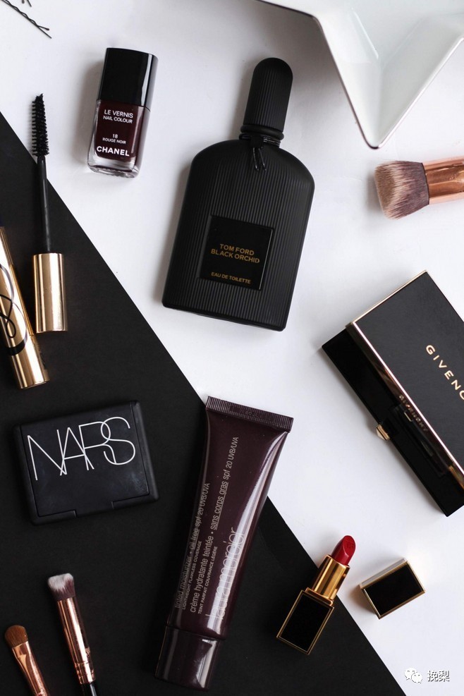 1200元贵妇粉底,2300贵妇粉霜