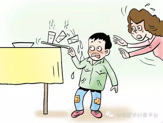 烫伤的紧急处理方法,烫伤紧急处理的第一步是