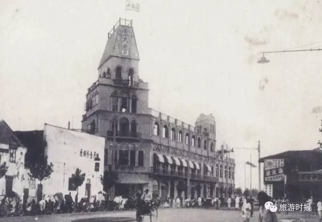 “稀奇好白相”，上海大世界3月31日对外开放，再来照一照童年的哈哈镜吧！