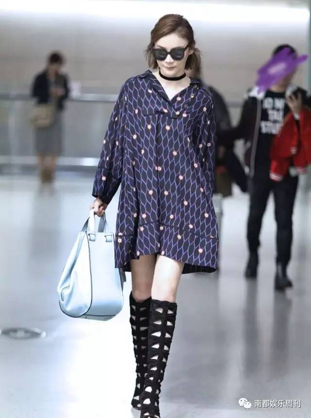 杨幂同款包毛绒,杨幂新款锁头包