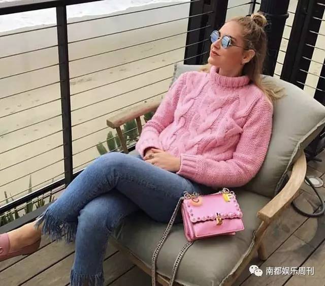 杨幂同款包毛绒,杨幂新款锁头包