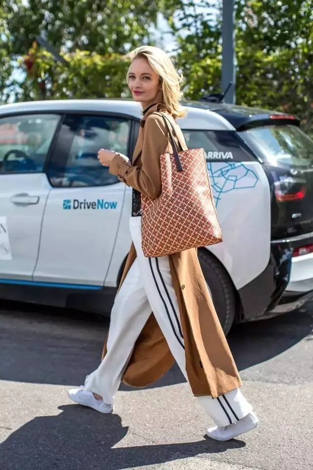 长风衣和短风衣穿搭对比,长风衣外套搭配