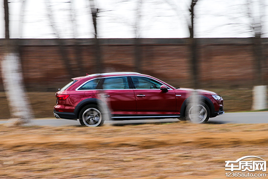 2017款奥迪a4allroad试驾,奥迪a43.0四驱quattro