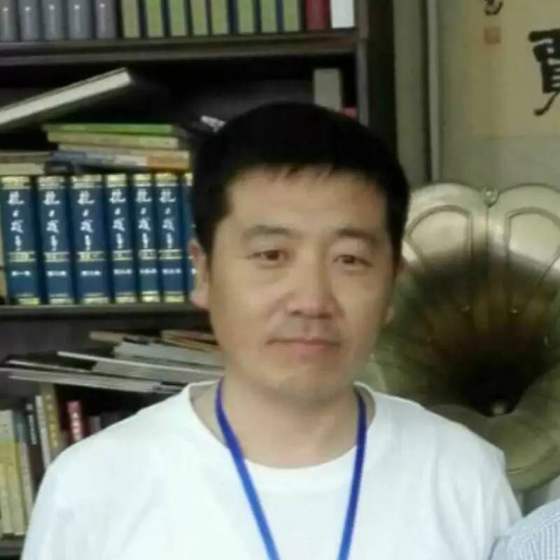 穆旦是哪代诗人,穆旦野人山的诗