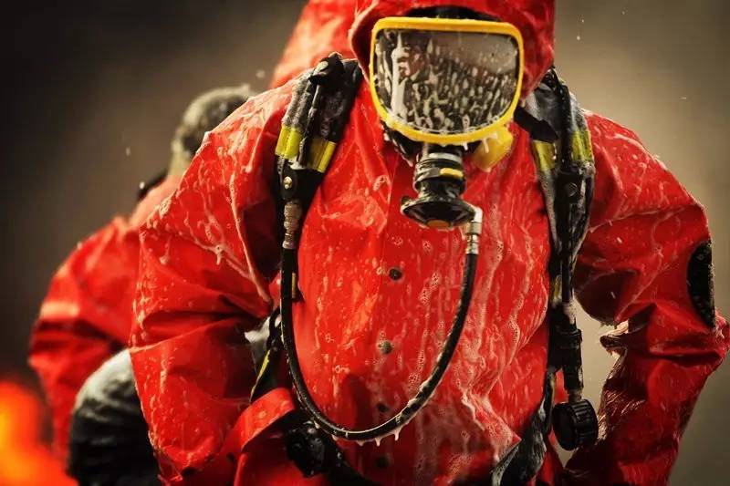 3.15丨我想，我可能遇到了一群“假”的消防员