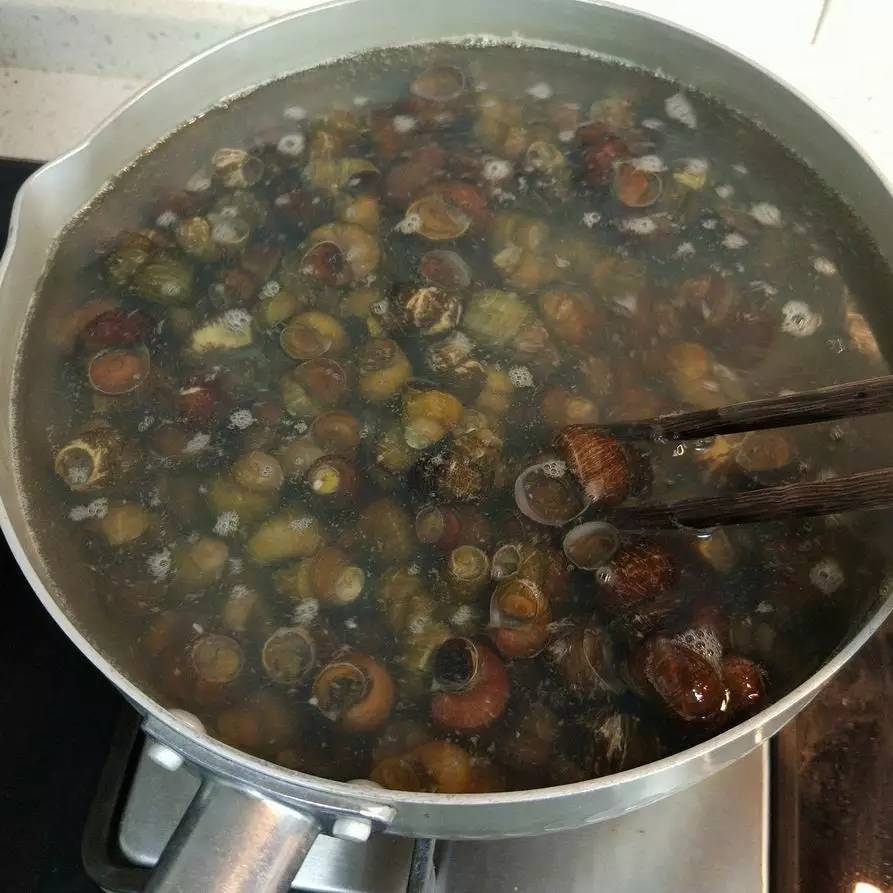 鲜螺蛳清洗,商用炒螺丝如何炒又嫩又好吸