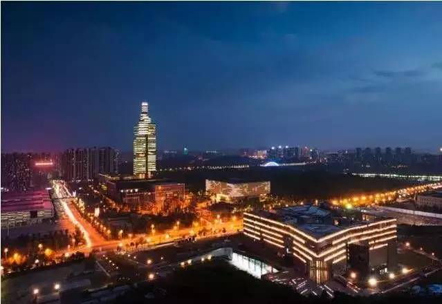 观山湖超越老城区,观山湖异度空间