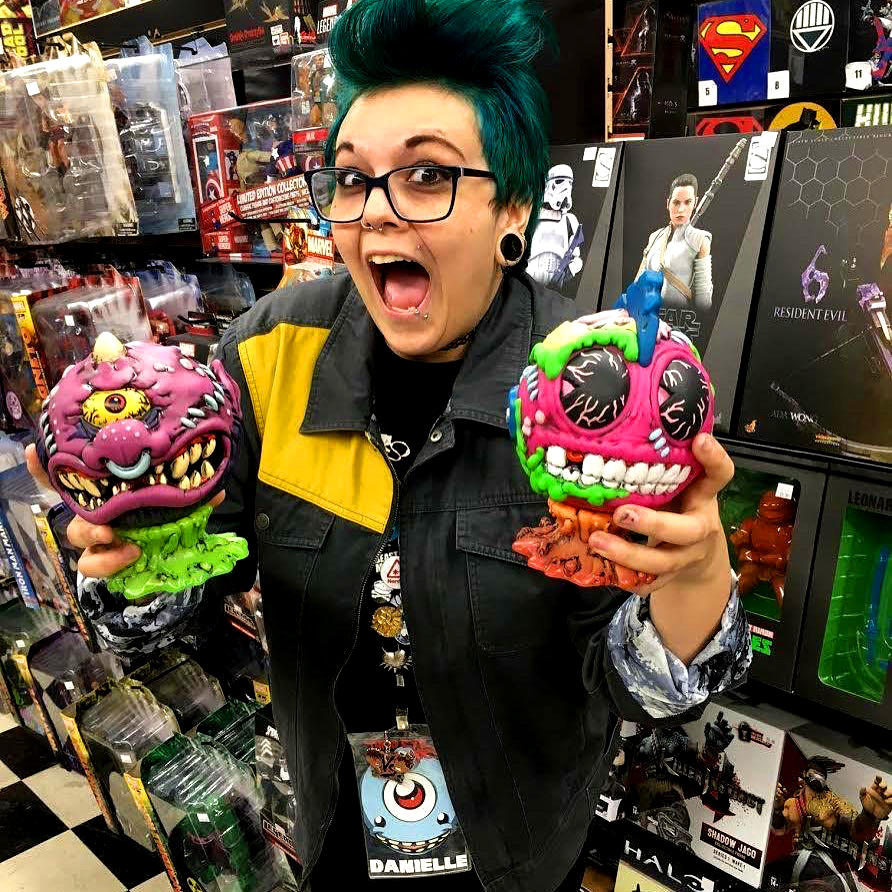 MADBALLS入侵-这些年我们错过多少疯球？