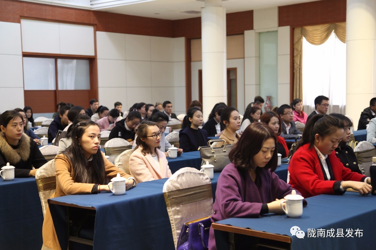 “红川酒业杯”第32届甘肃省青少年科技创新大赛暨第17届中国青少年机器人竞赛（甘肃赛区）新闻发布会召开