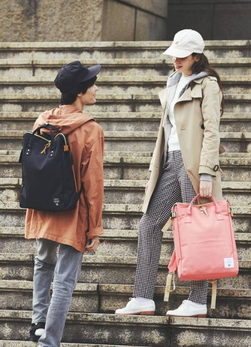 有态度｜谁说双肩包就是年轻人的专利，明明是谁背谁都美啊！