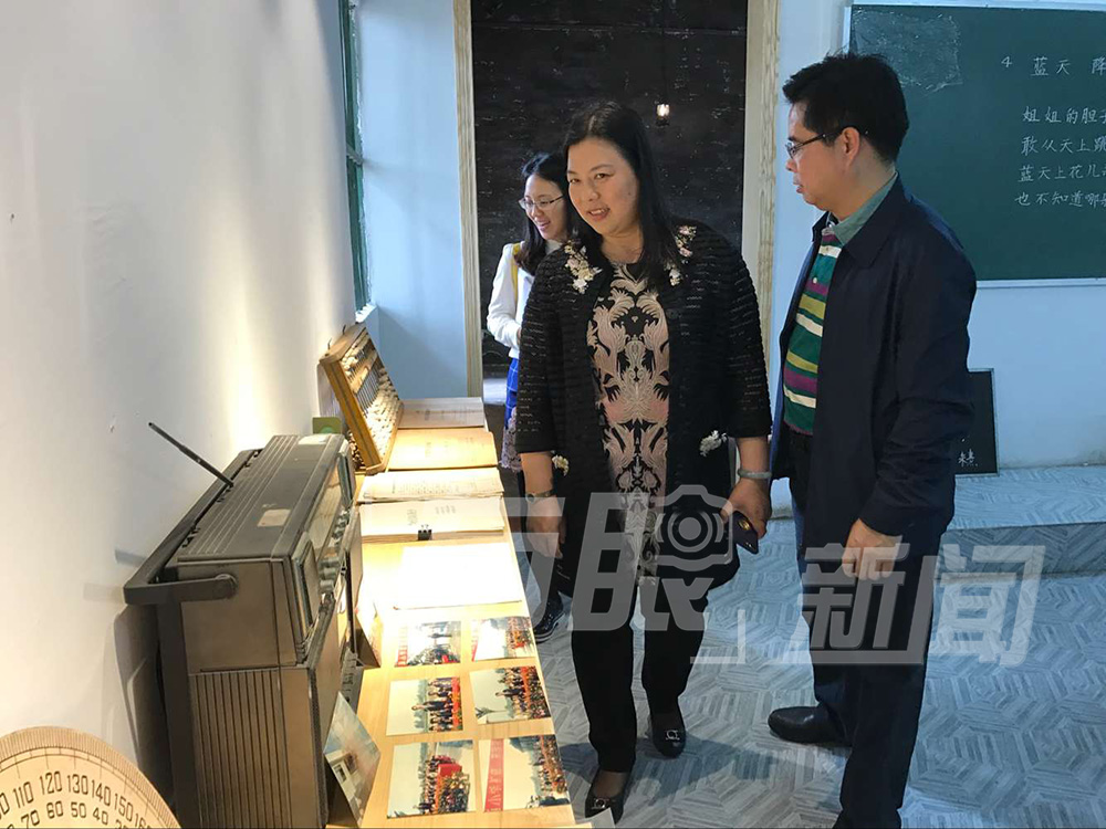 小家碧玉初长成的意思,小家碧玉初长成诗句