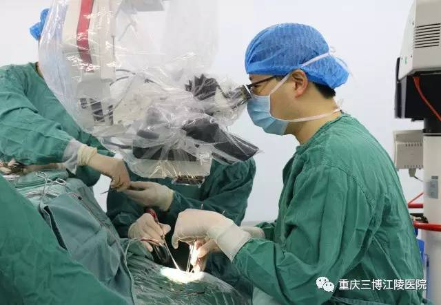 「王牌快讯」于春江教授莅临重庆三博江陵医院指导多地神经外科患者慕名前来寻医