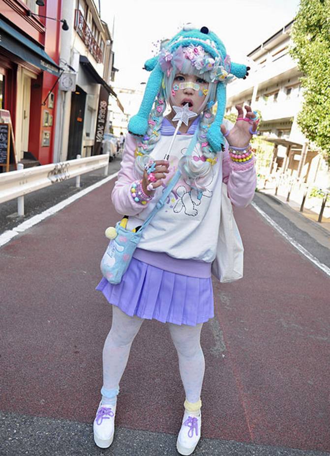 同事看到我就哈哈大笑,同事问我为什么对着屏幕发呆