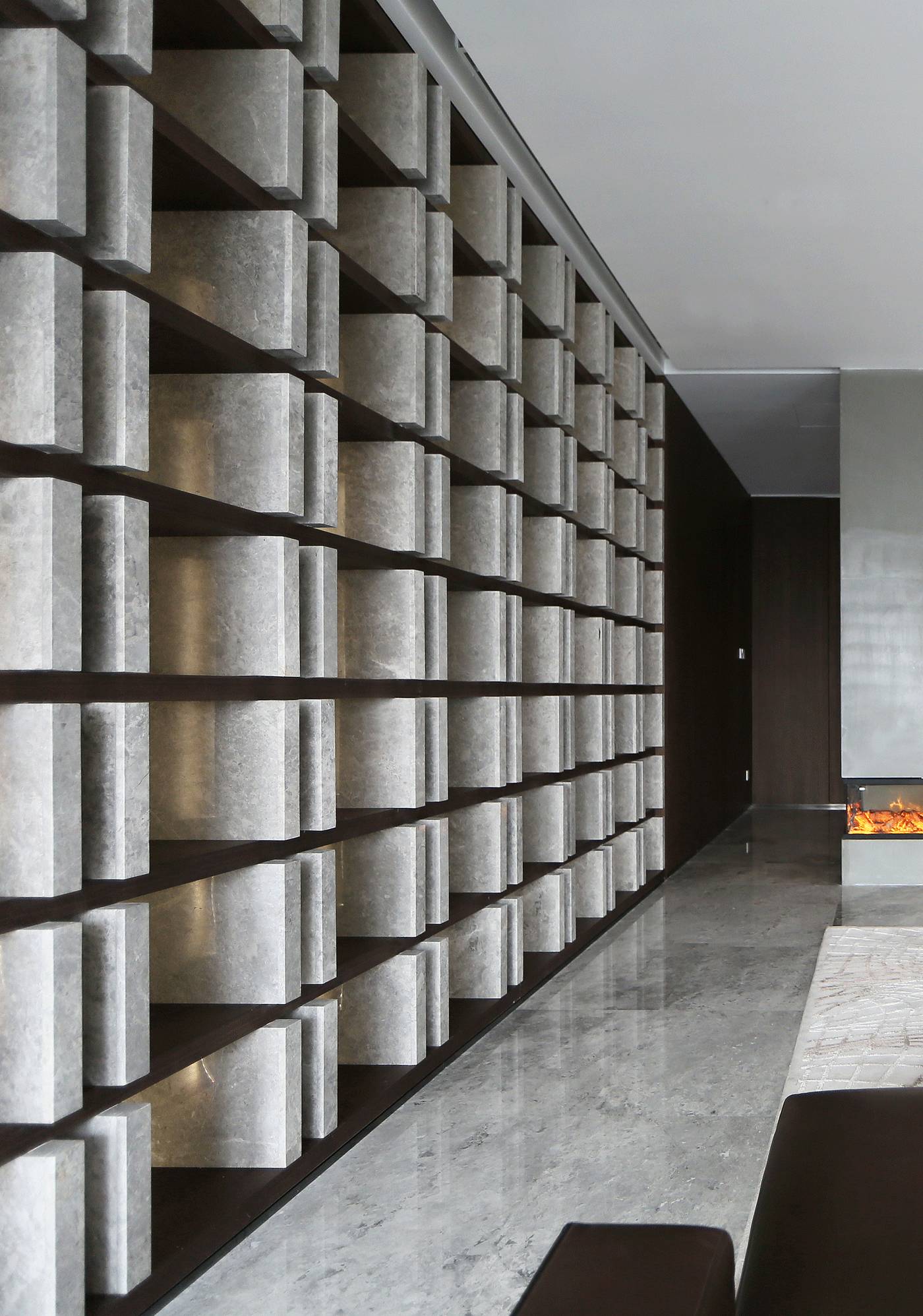 一个年轻潮服品牌的办公空间却选了素白当主打色？「设计联·1584期」