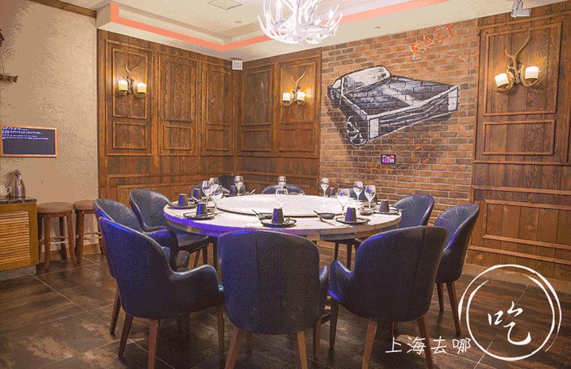 魔都竟然有家川菜馆，藏着5000㎡海鲜市场和KTV！微信好友越多折扣越大！