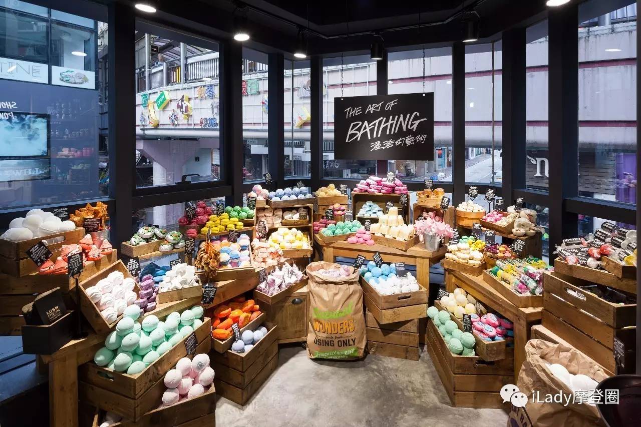 刚到Chanel咖啡店拔了草，这些品牌又搞新花样？！