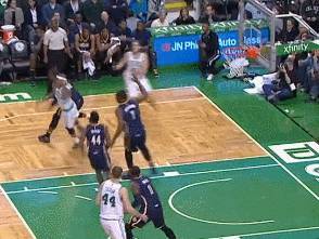 当年唯一能和詹姆斯对抗的乔治,唯一能和詹姆斯抗衡的人