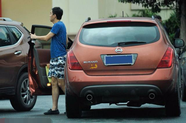 于大宝助国足完整视频,国足神脚