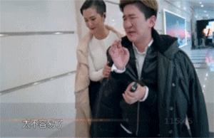 让我流下眼泪的不止昨夜的酒,让我流下眼泪的不止是昨夜的酒