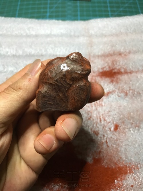 小叶紫檀木刻蟾蜍