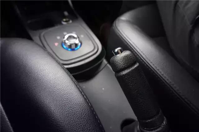 目前成都最普及的共享汽车,成都共享汽车有哪些车型