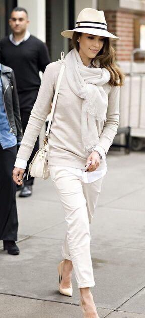 最好看的配色搭配,配色口诀怎么穿都好看