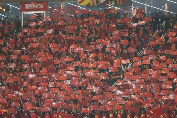 中国队虽败犹荣战至最后一刻,中国队虽然失败了但是依然不气馁