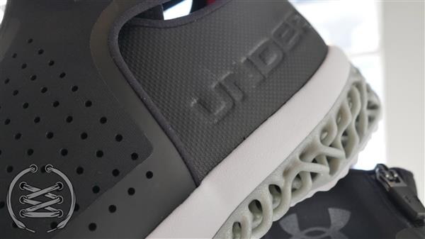 库里代言的安德玛,安德玛最软的一款篮球鞋