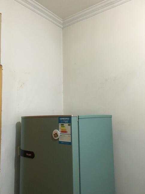 300元出租屋改造大变样,出租房千元家居改造