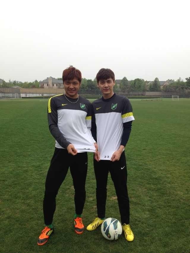 国足中韩长沙告捷,国足比赛张艺兴领唱