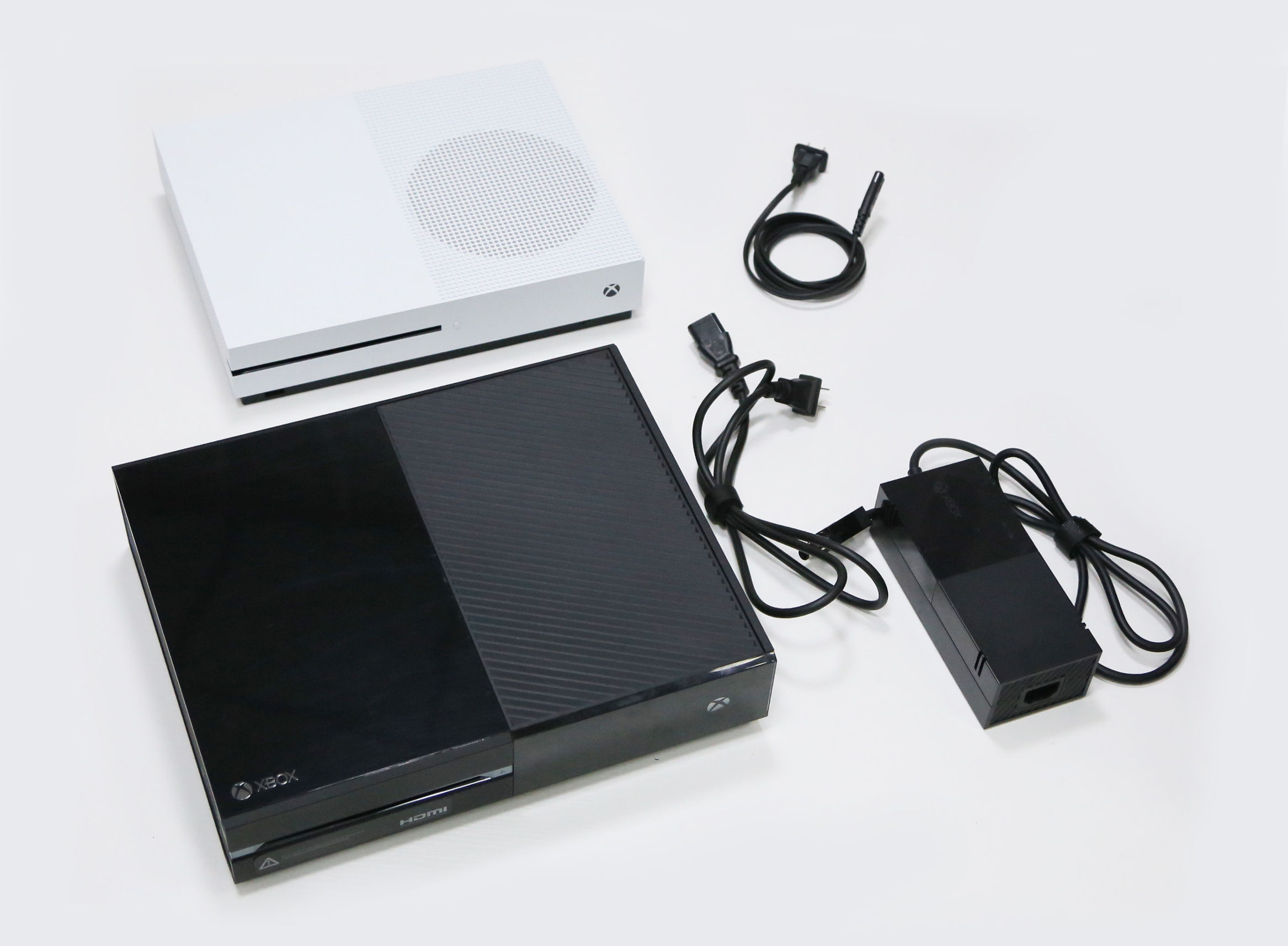 xboxones拆机没有撬棒,xboxones和x区别