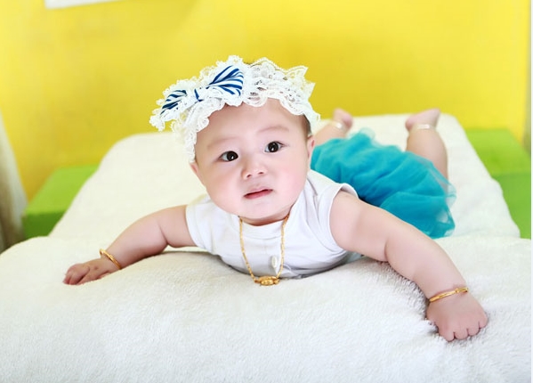 吉祥名字1000个带水字旁的字,取名含金和水的名字最吉祥和好听