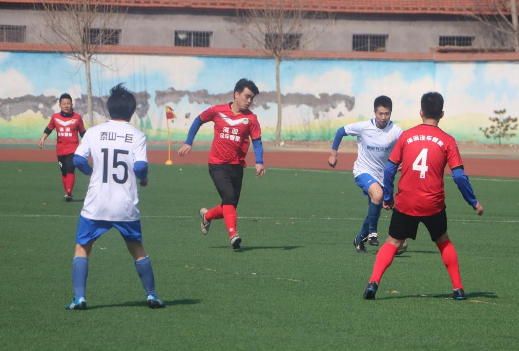 足球比赛海报泰山,足球联赛开赛海报