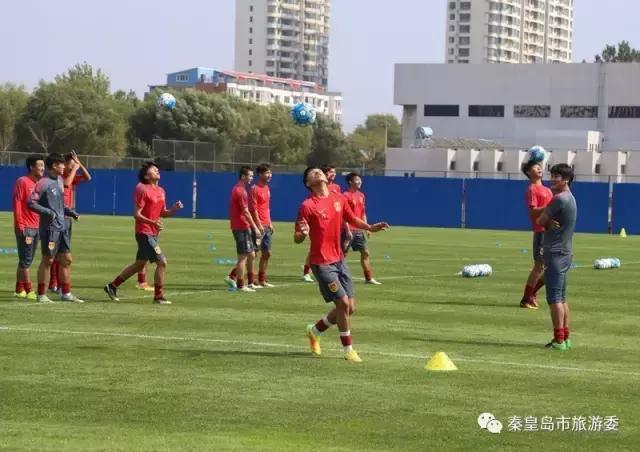 中国男足告捷激情解说,男足大胜韩国