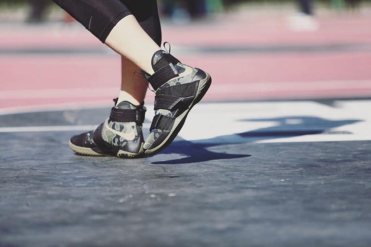 大前锋防崴脚篮球鞋实战推荐,大前锋穿的篮球鞋