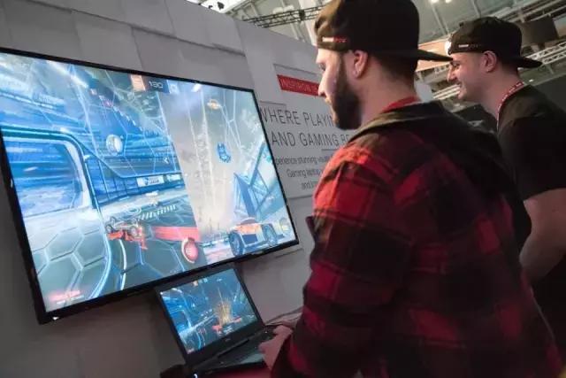 是谁，瞬间征服了PAX的三万玩家？！