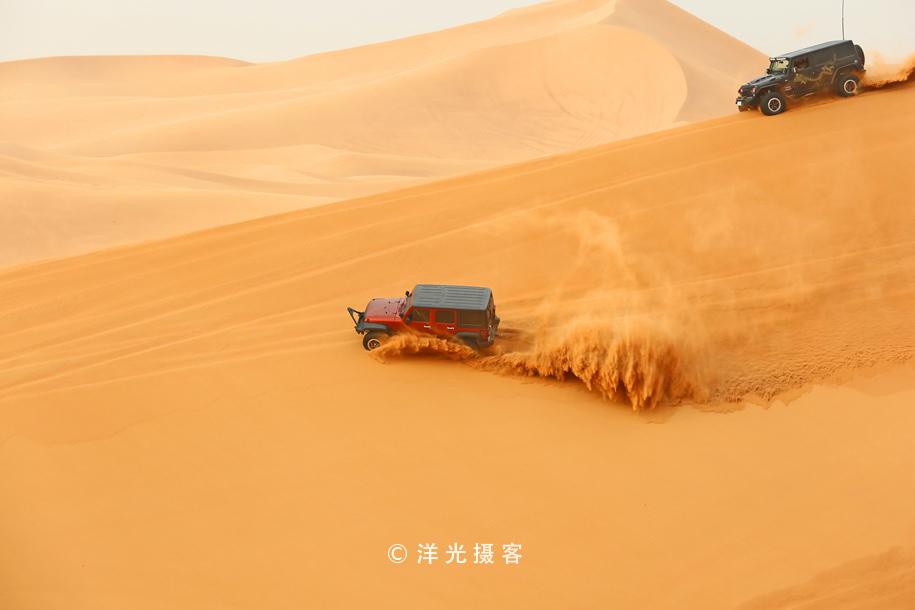 在迪拜体验阿拉伯服装,迪拜体验沙漠越野需要多少钱