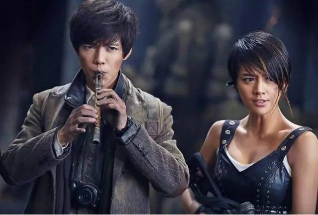 鹿晗真正的素颜照,鹿晗现在素颜照