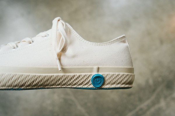 好看不容易撞款的鞋,好看又不耐磨的鞋