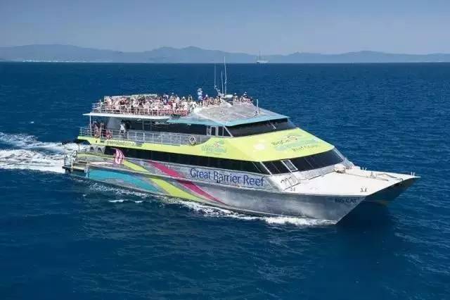 刘强东与奶茶妹妹的婚礼举办地大堡礁到底有多美？自己去看！